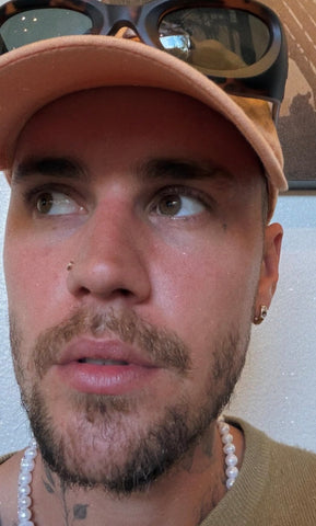 Justin Bieber wearing the Classic Freshwater Pearl Necklace