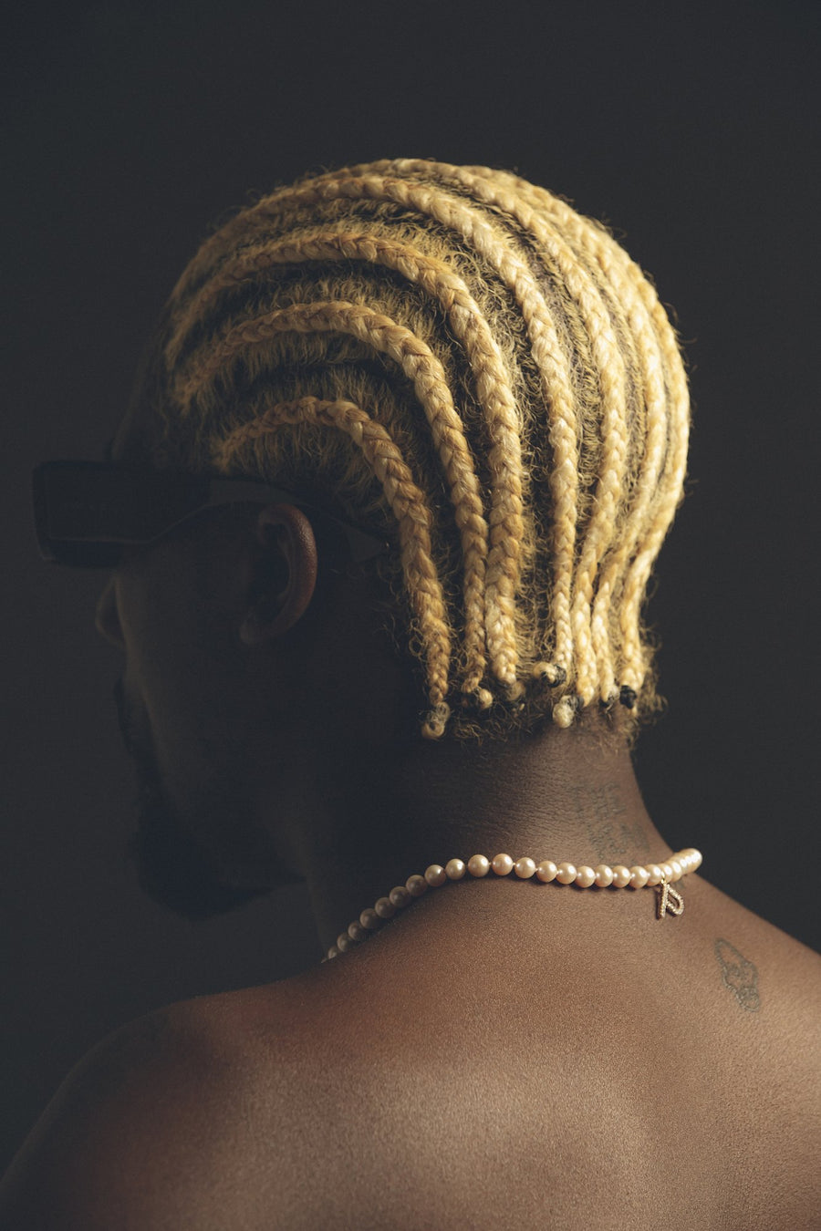 The clasp at the back of the neck